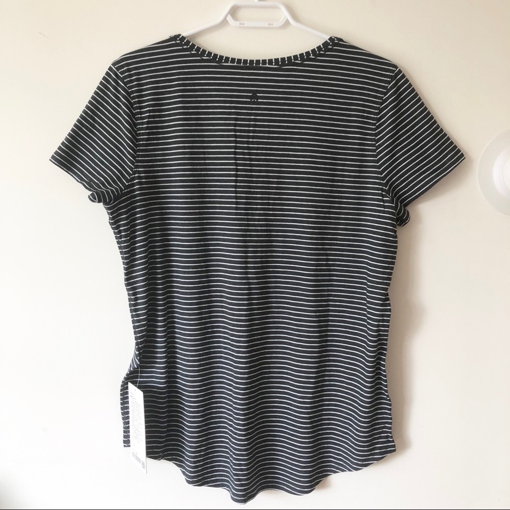 Lululemon Love Crew Tee - Picture 5 of 7